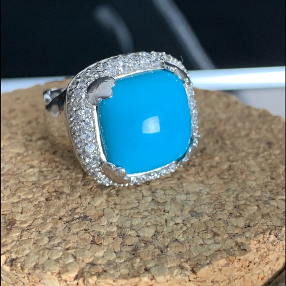 HOST PICK! Turquoise Cocktail Ring .925 - Picture 3 of 9
